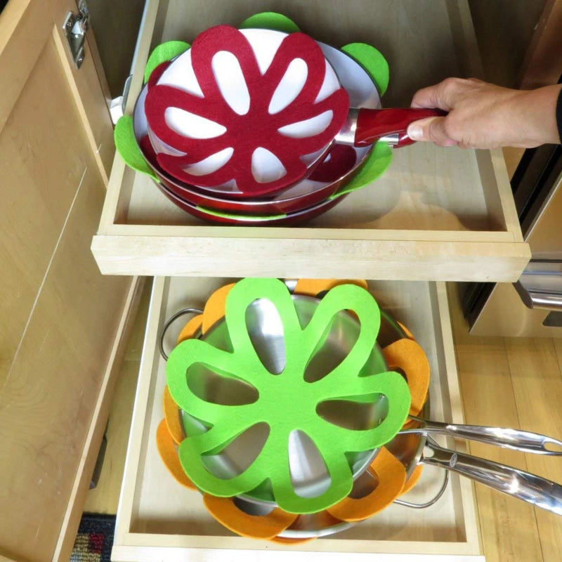 Flower-Shaped Pots Pans Separator Placemat Kitchen Tools