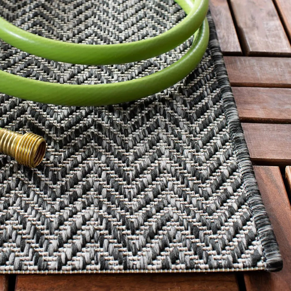 Washable Rug Outdoor 10 x 14, Black amp Beige