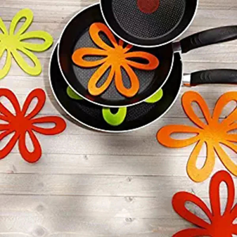 Flower-Shaped Pots Pans Separator Placemat Kitchen Tools