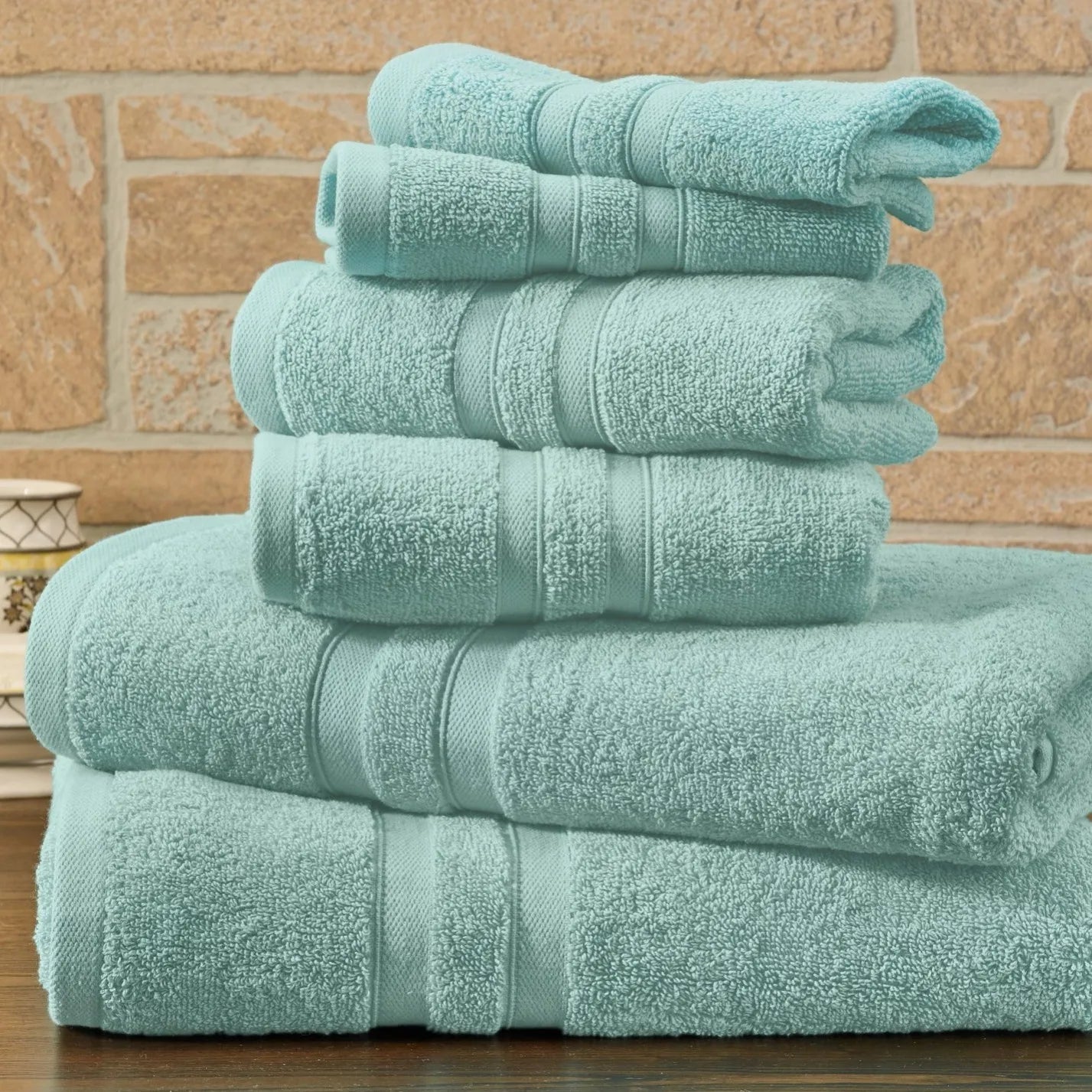 Egyptian Cotton Towel Set.